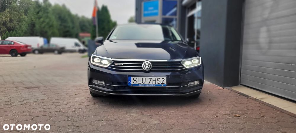 Volkswagen Passat 2.0 TDI Bi-Turbo BMT 4Mot Highline DSG - 4