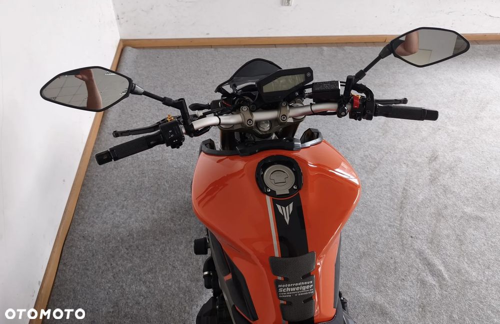 Yamaha MT - 15