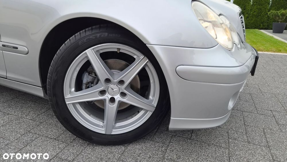 Mercedes-Benz Klasa C 200 Kompressor Classic Sport Edition - 29