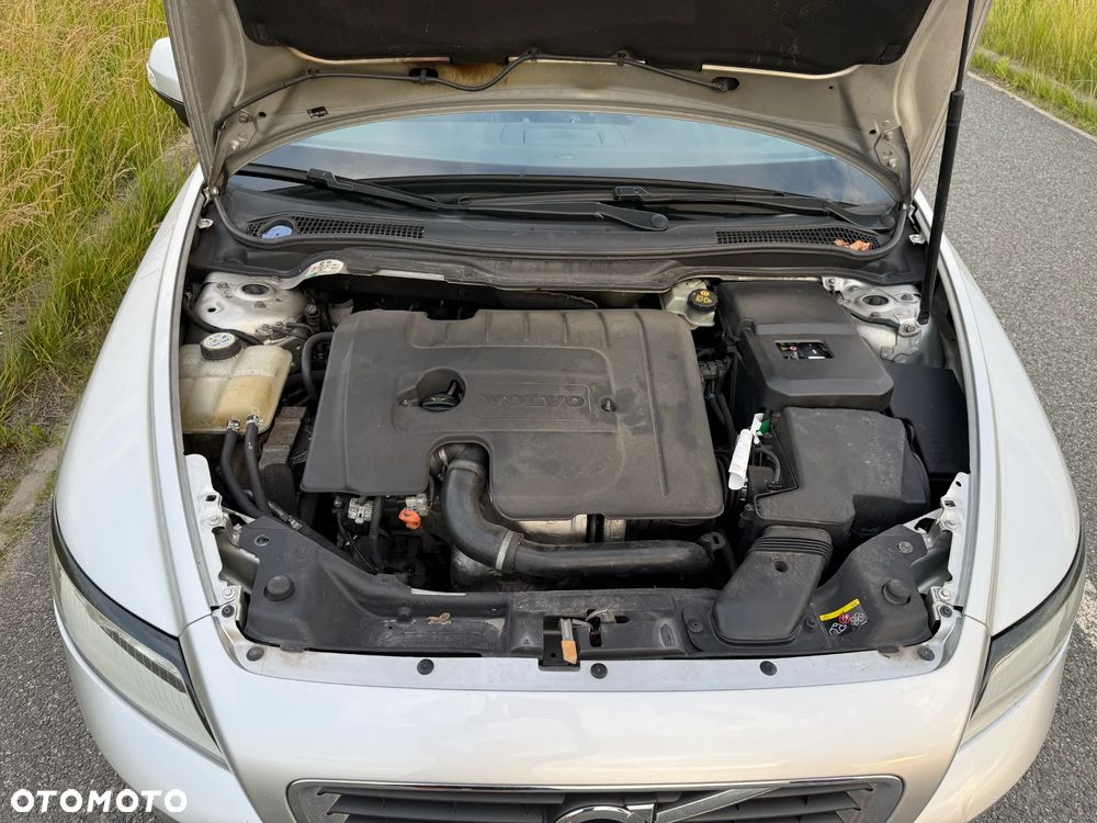 Volvo S40 1.6D DRIVe Momentum Start-Stop - 6