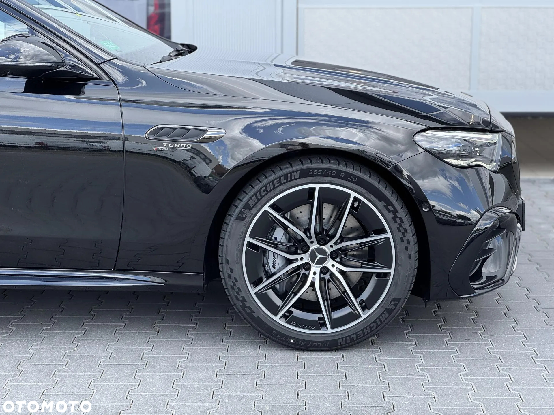 Mercedes-Benz Klasa E AMG 53 PHEV 4Matic+ 9G-Tronic TCT - 8