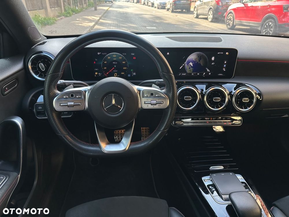 Mercedes-Benz Klasa A 180 AMG Line 7G-DCT - 16