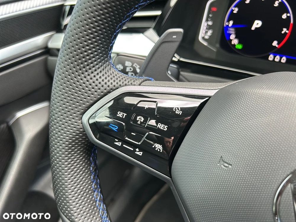 Volkswagen Arteon 2.0 TSI 4Motion R DSG - 23