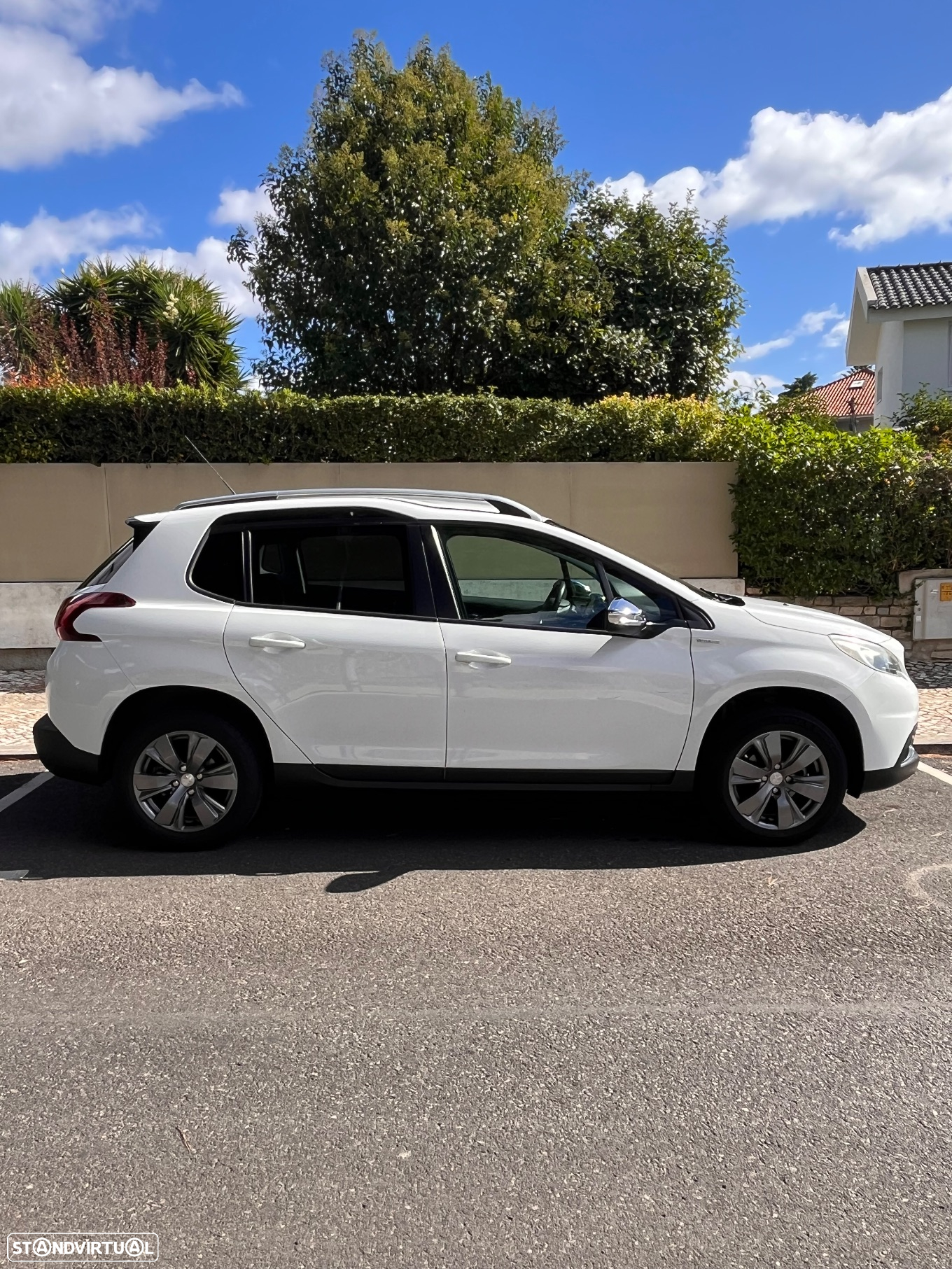 Peugeot 2008 1.2 PureTech Style - 2