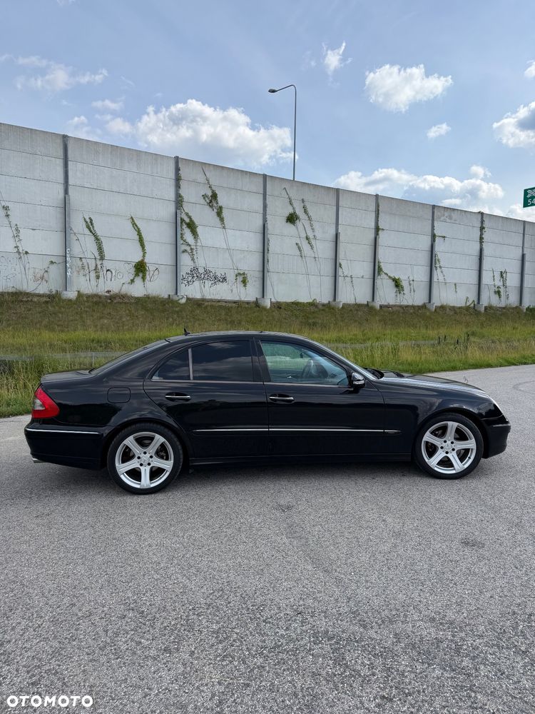 Mercedes-Benz Klasa E 320 CDI 4-Matic Avantgarde - 5