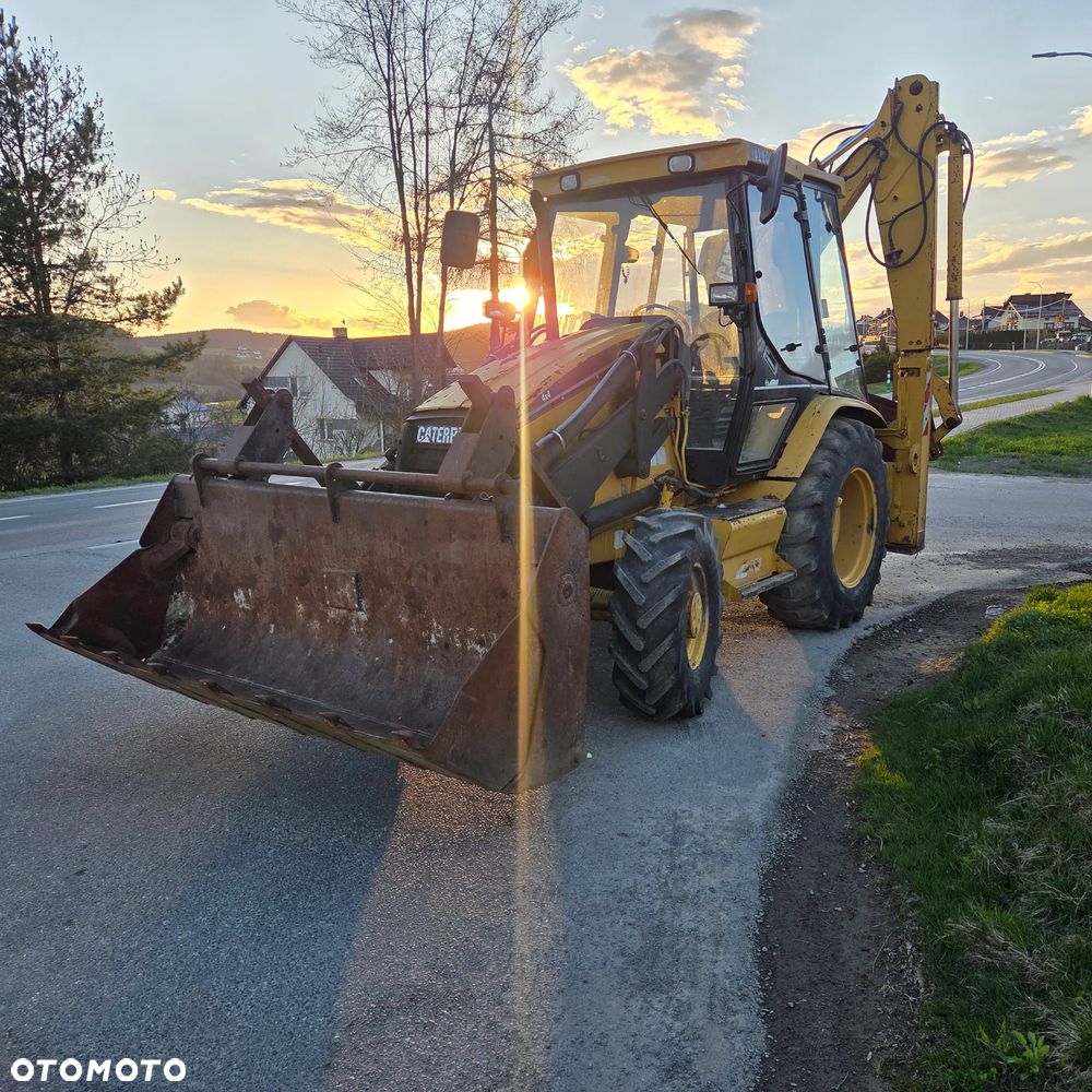 Caterpillar 428C - 4