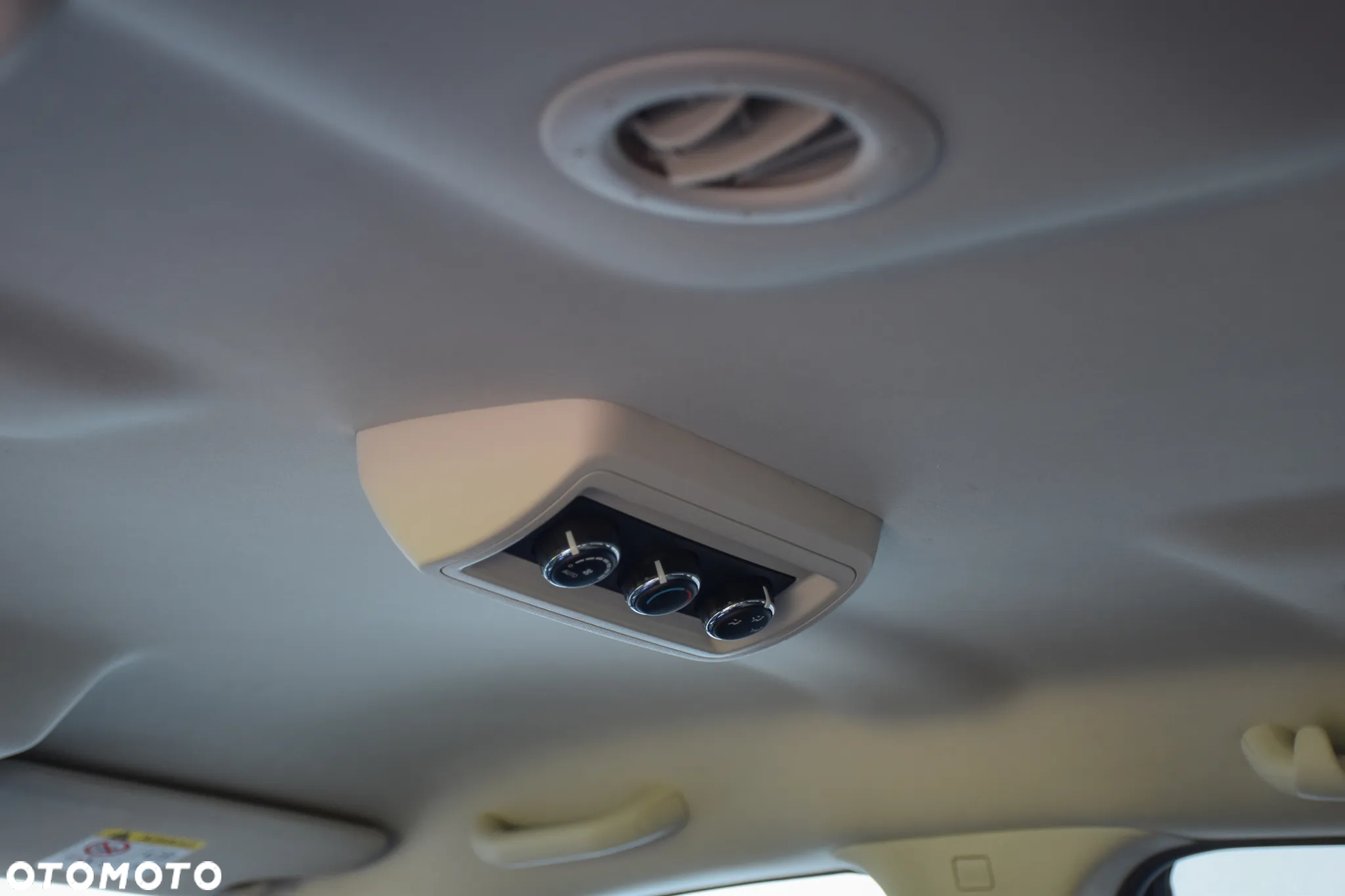 Fiat Freemont 2.0 Multijet 16V DPF Automatik Allrad Black Code - 28