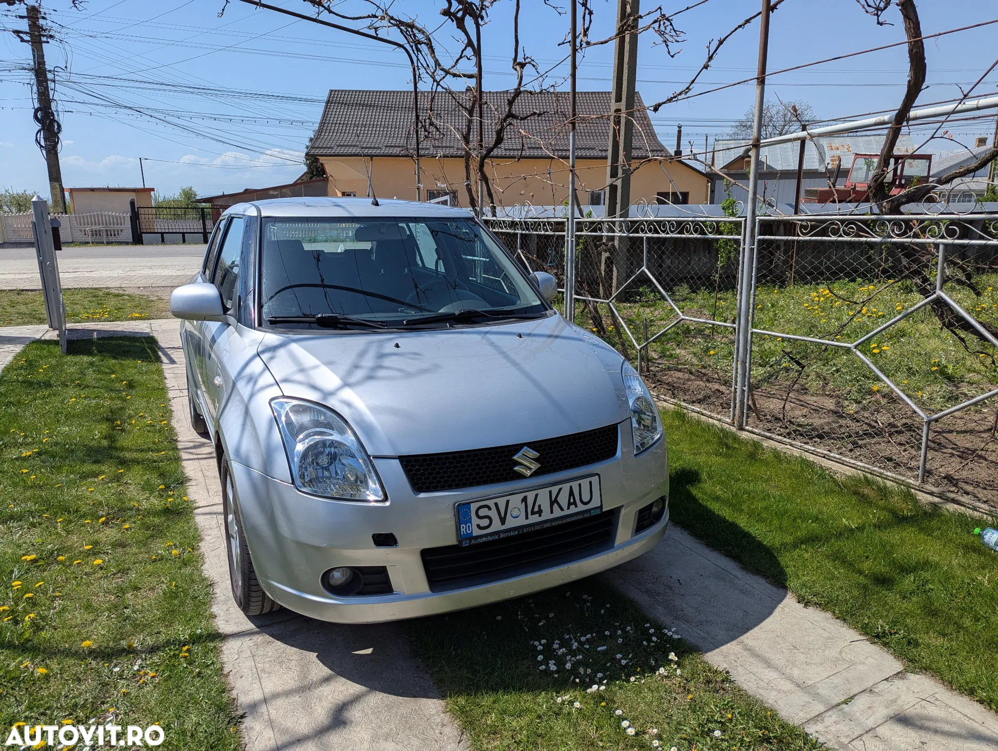 Suzuki Swift 1.3 GS - 2