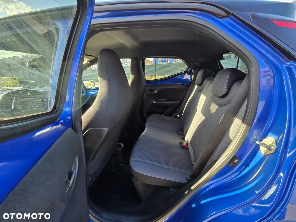 Toyota Aygo 1.0 VVT-i Color Edition - 10