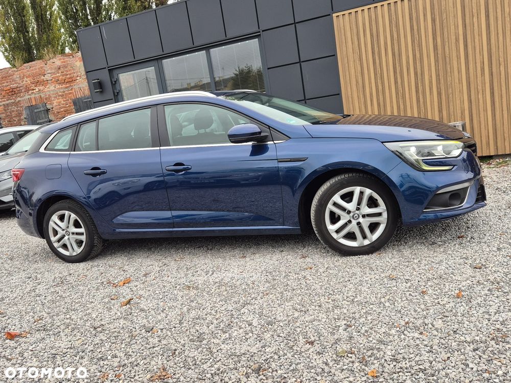 Renault Megane ENERGY TCe 100 EXPERIENCE - 17
