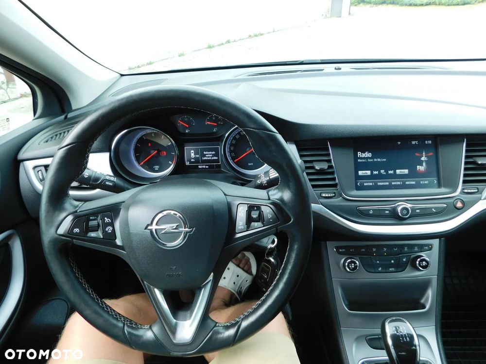 Opel Astra 1.4 Turbo Edition - 15