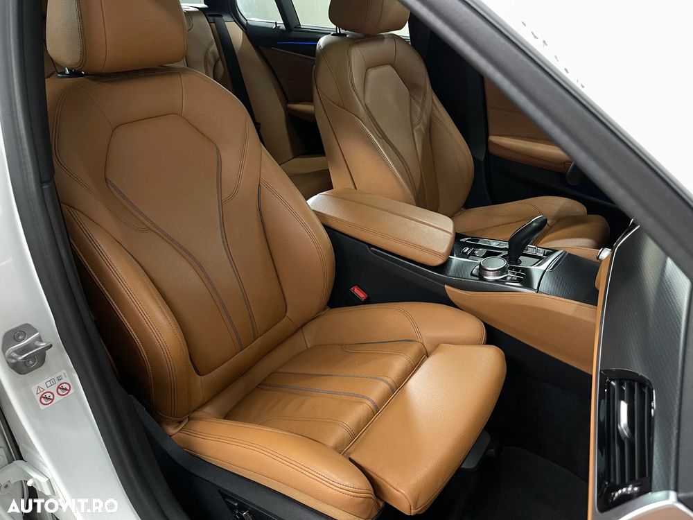 BMW Seria 5 530d xDrive Aut. M Sport Edition - 11