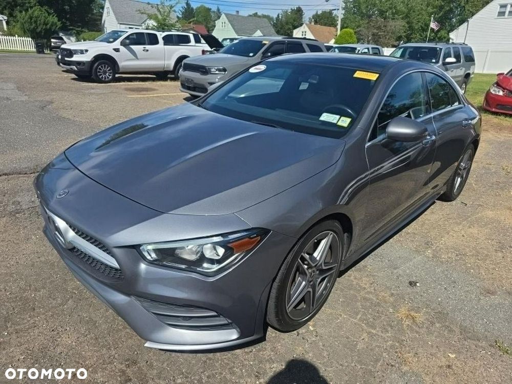 Mercedes-Benz CLA 250 4Matic 7G-DCT AMG Line - 1