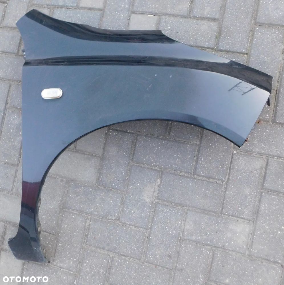 błotnik prawy przód NISSAN MICRA K12 czarny - 1