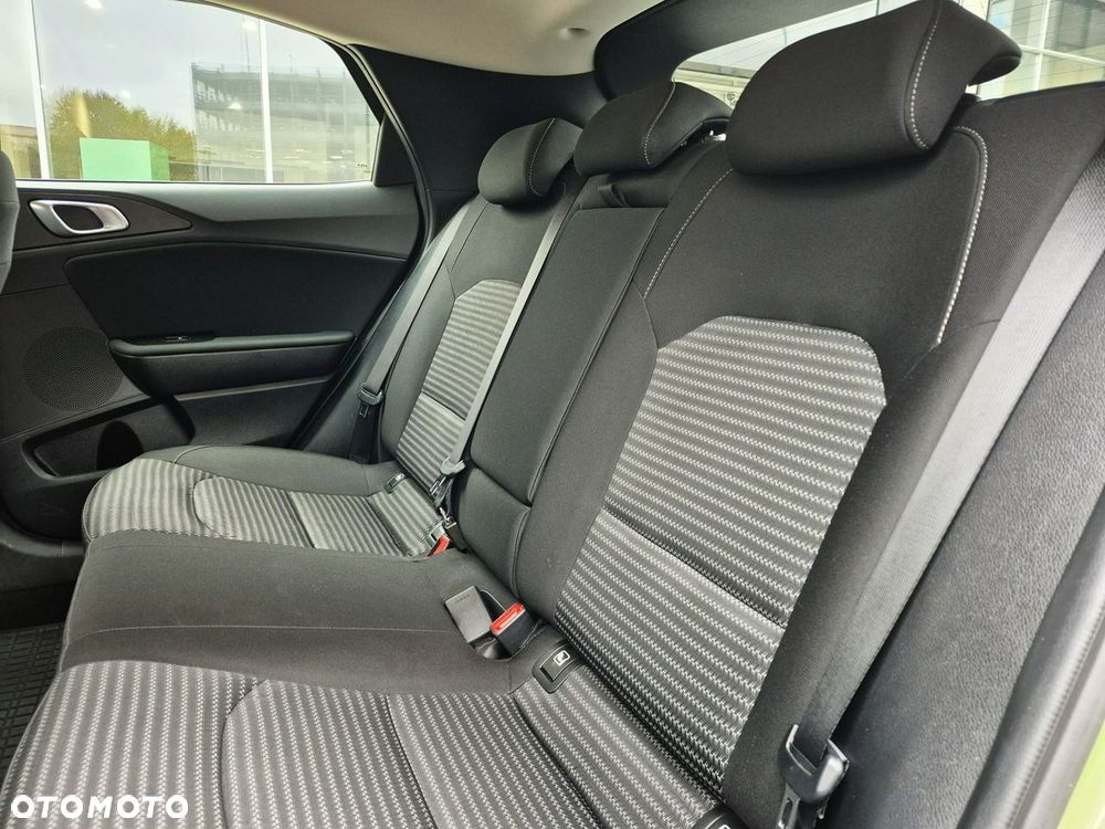 Kia XCeed 1.5 T-GDI M DCT - 23