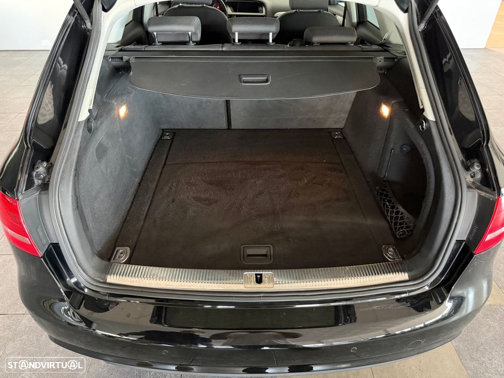 Audi A4 Avant 2.0 TDI Advance - 7