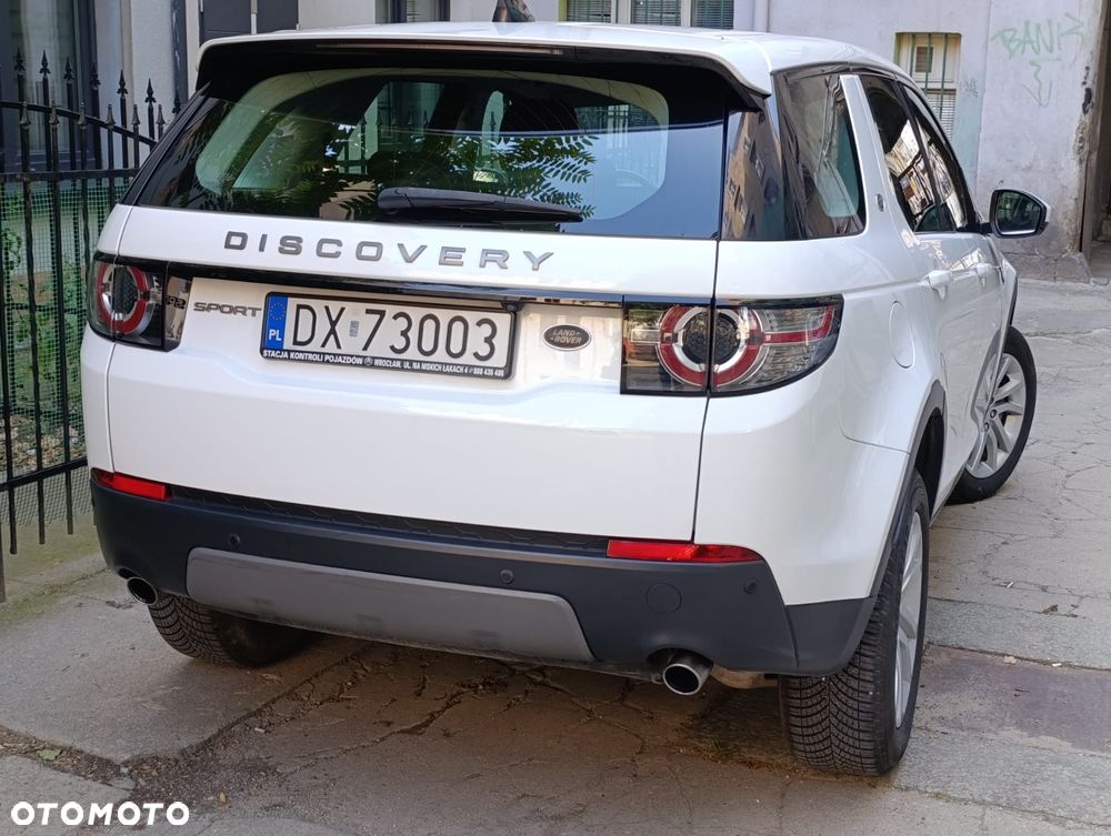 Land Rover Discovery Sport 2.0 TD4 Pure - 17