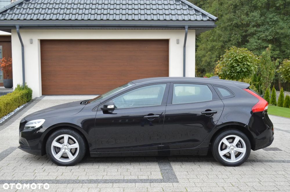 Volvo V40 - 20