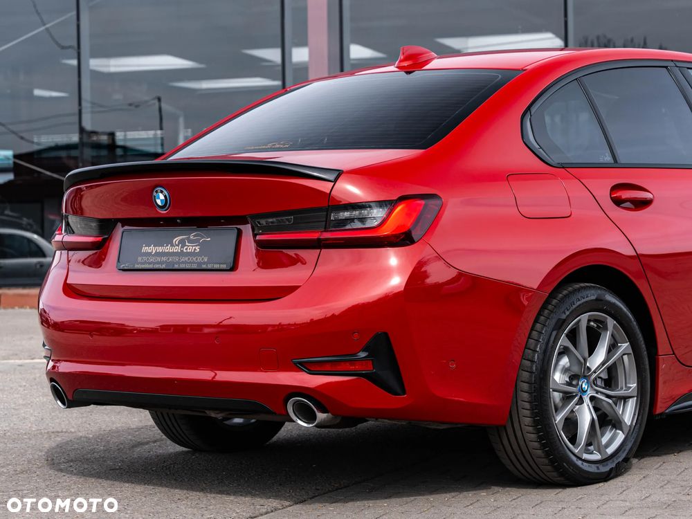 BMW Seria 3 330e Advantage sport - 14