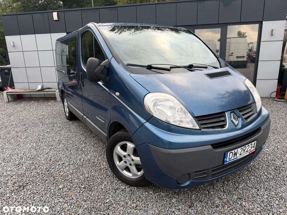 Renault Trafic 2.0 dCi 115 FAP Combi L1H1 Expression - 18