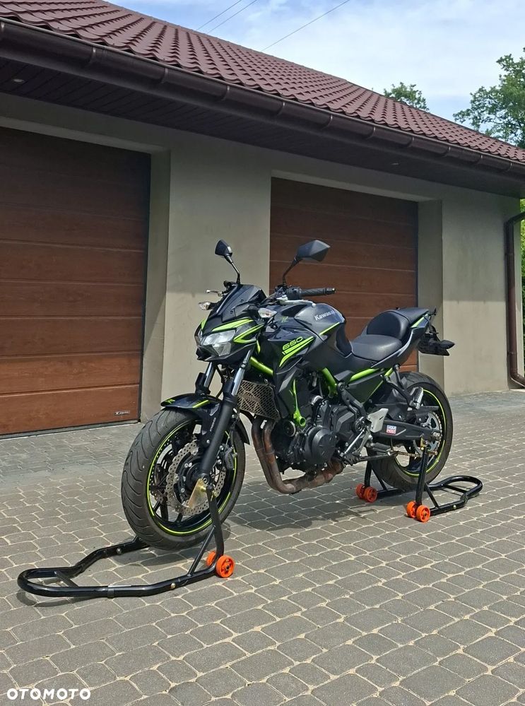Kawasaki Z 650 - 7