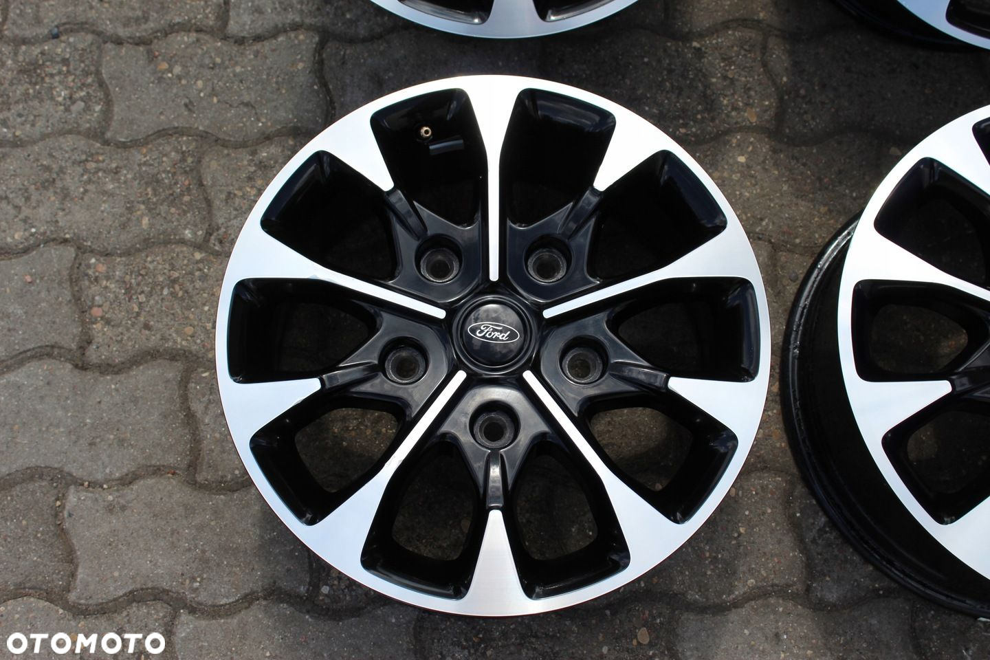 ORYG FORD TRANSIT CUSTOM 17cali 5x160 ET55 7J TPMS - 5