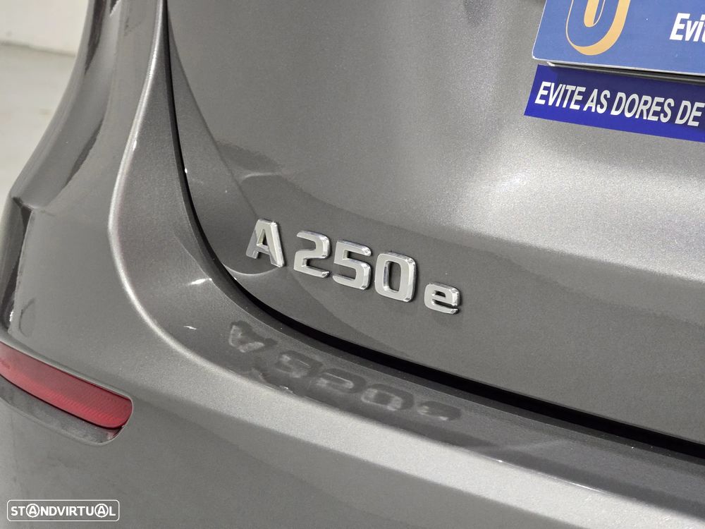 Mercedes-Benz A 250 e 8G-DCT Progressive - 28