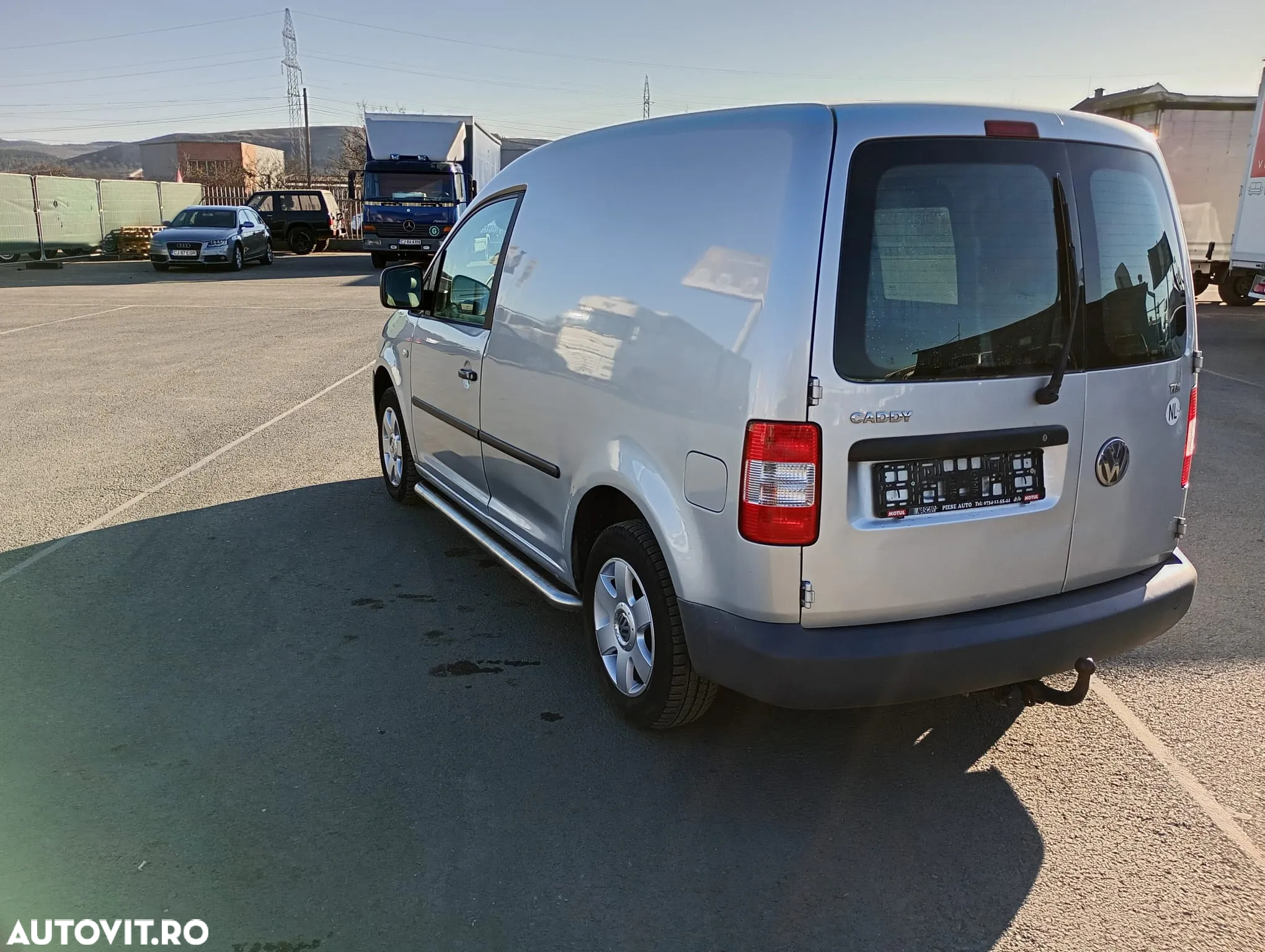 Volkswagen Caddy - 3