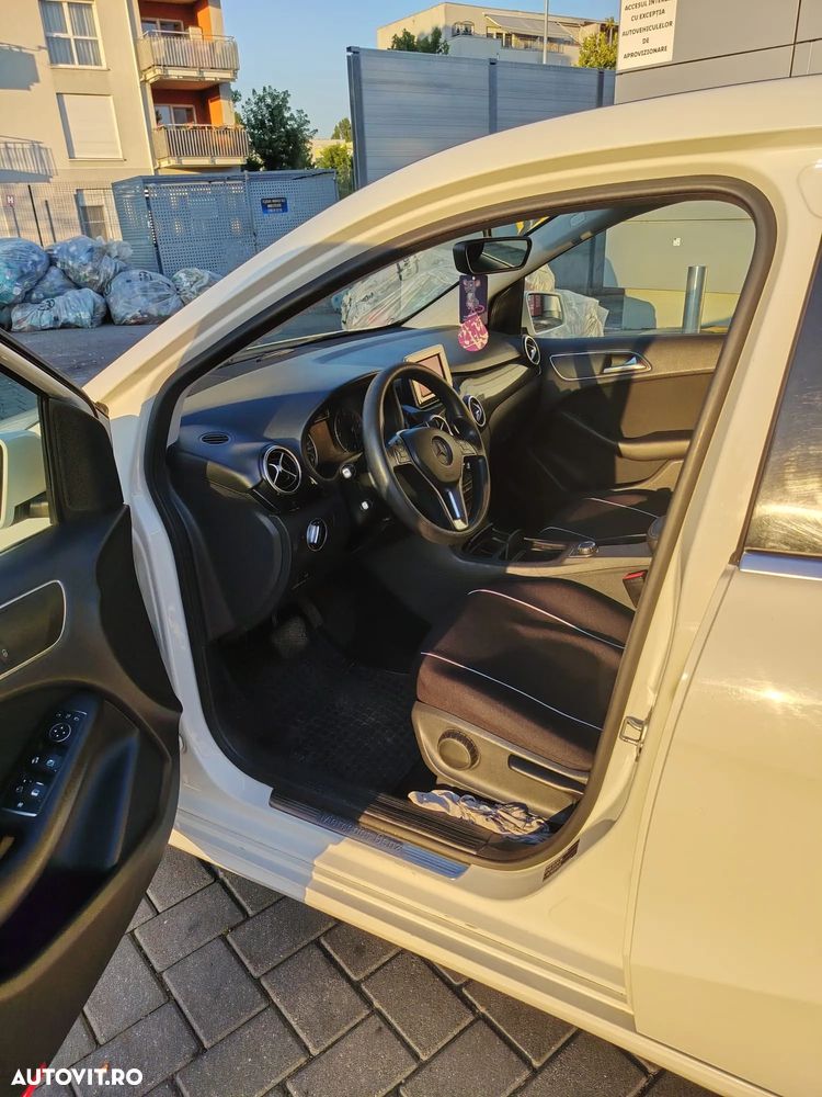 Mercedes-Benz B 200 - 10