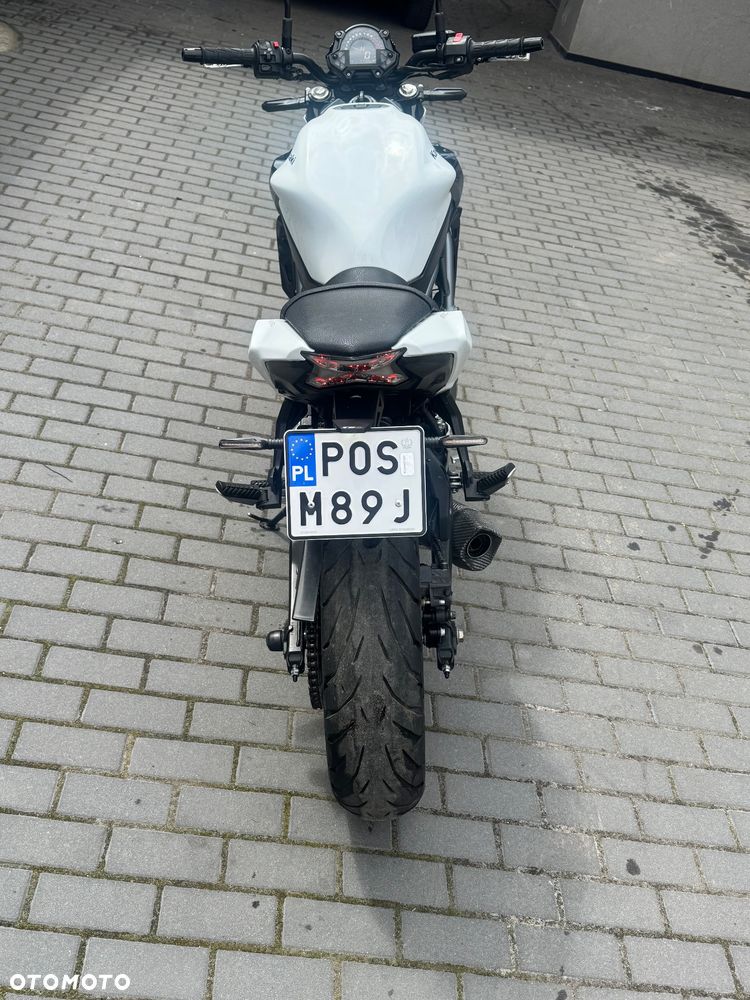 Kawasaki Z 650 - 6