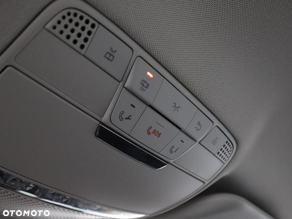Mercedes-Benz Klasa E 200 9G-TRONIC Avantgarde - 38