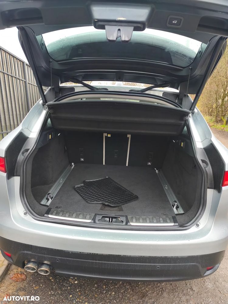 Jaguar F-Pace 20d Aut. Prestige - 14