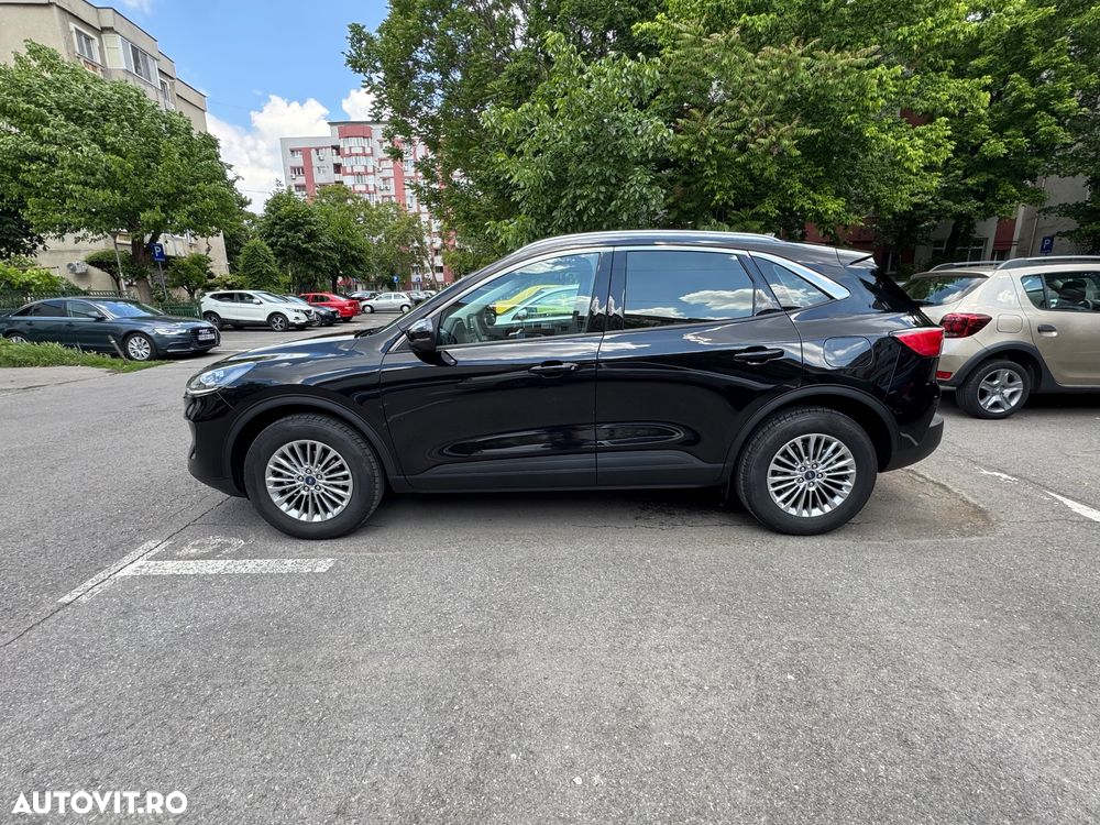 Ford Kuga - 3