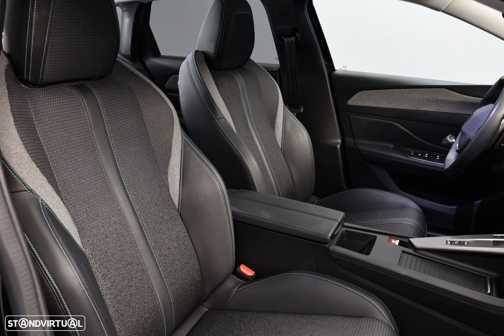 Peugeot 308 SW 1.2 PureTech Allure EAT8 - 20