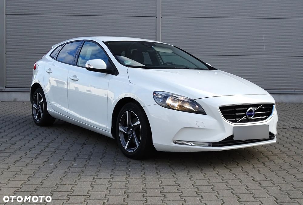 Volvo V40 D2 - 3