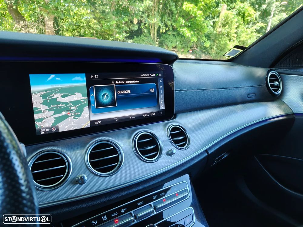 Mercedes-Benz E 220 d AMG - 9
