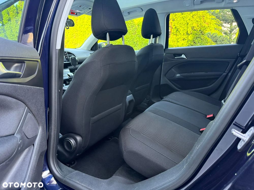 Peugeot 308 1.6 BlueHDi Allure S&S - 12