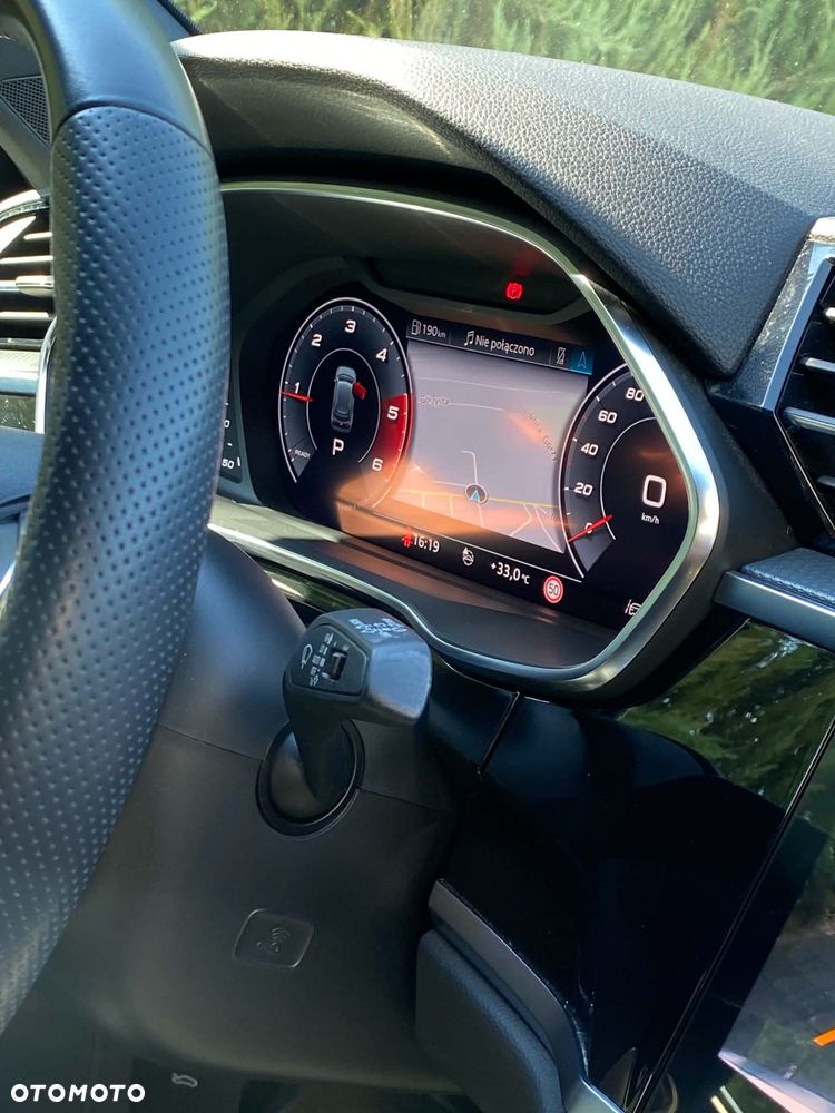 Audi Q3 2.0 TDI S tronic - 17