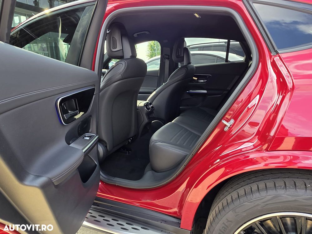 Mercedes-Benz GLC 300 e 4MATIC PHEV - 16