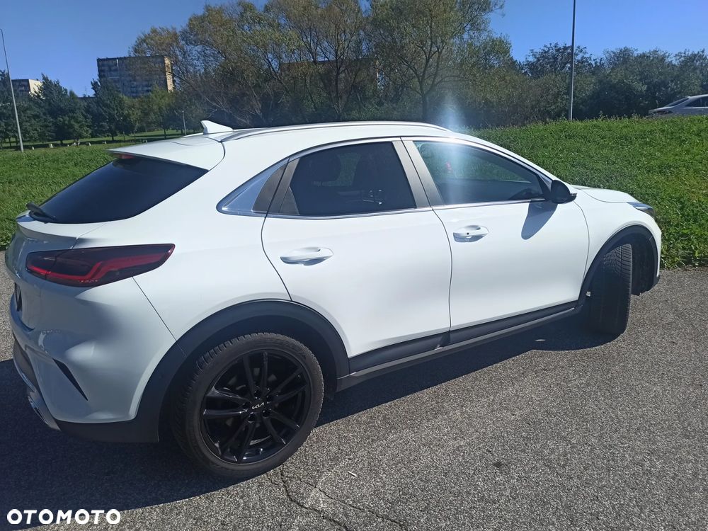 Kia XCeed 1.5 T-GDI Business Line - 25