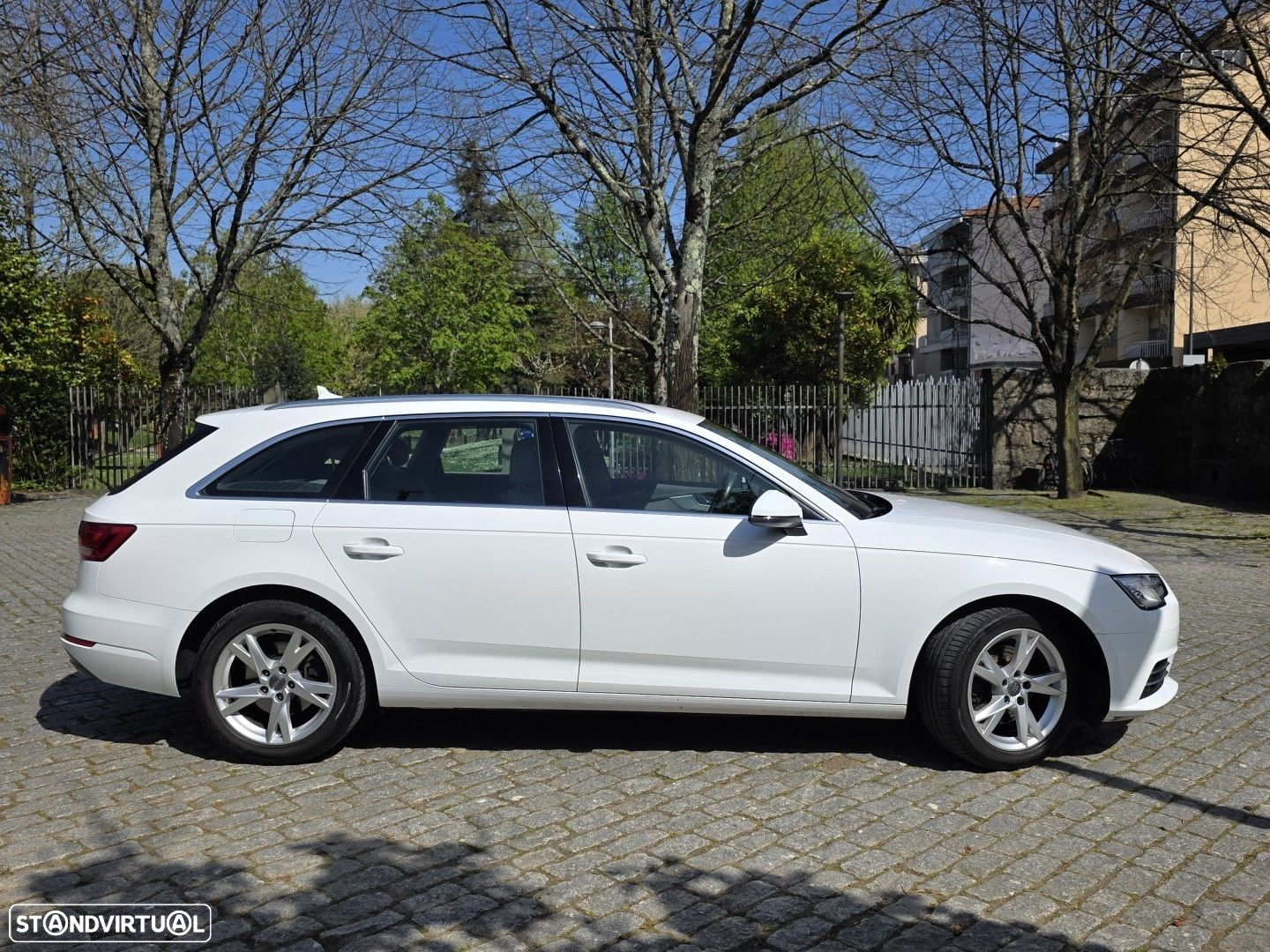 Audi A4 Avant - 6
