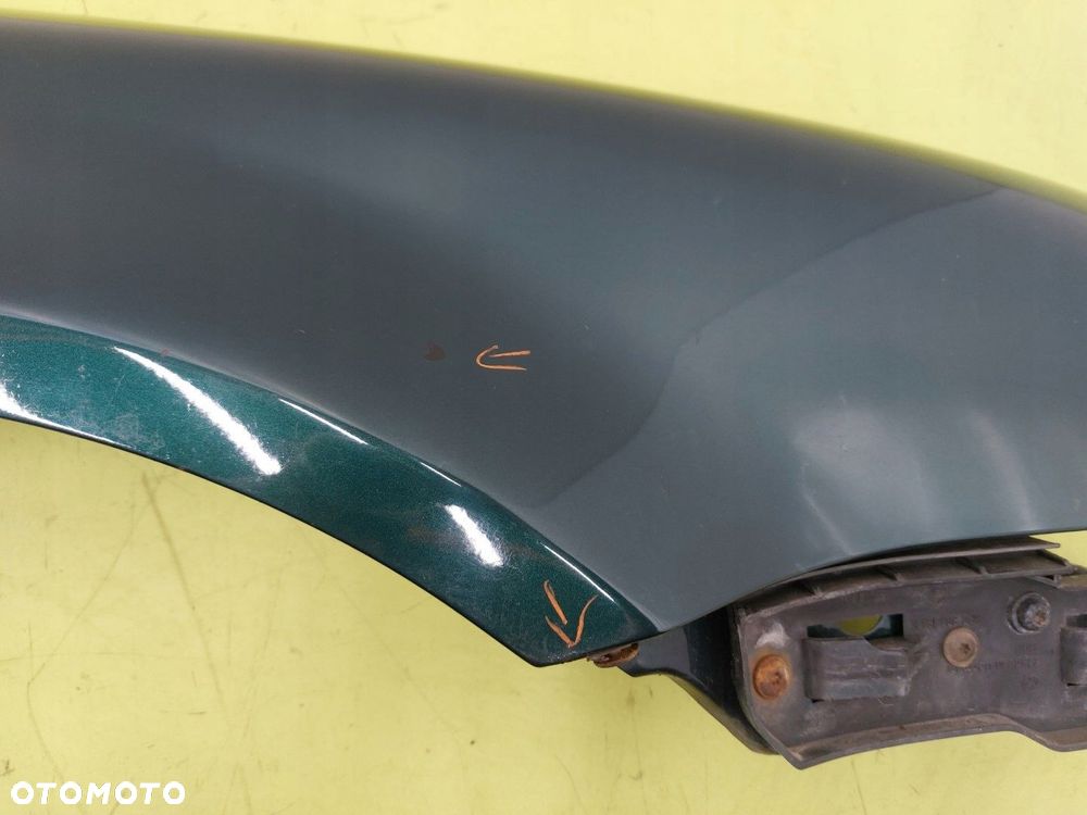 Błotnik przedni prawy VW PASSAT B5 FL LIFT 2000-2005 LB6W ZIELONY - 4