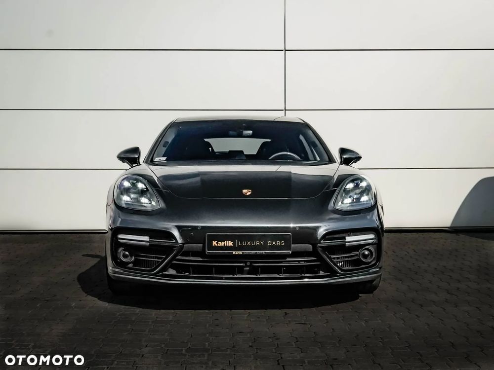 Porsche Panamera Turbo - 3