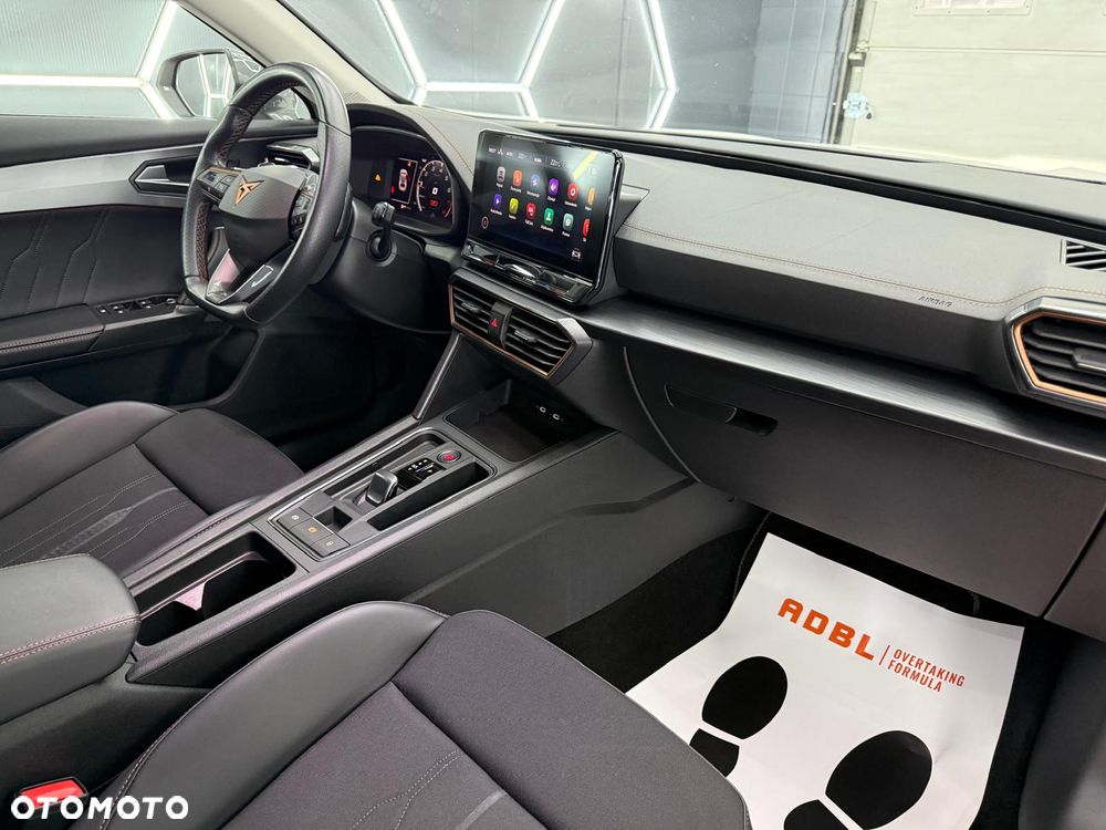 Cupra Formentor 1.5 TSI DSG - 32