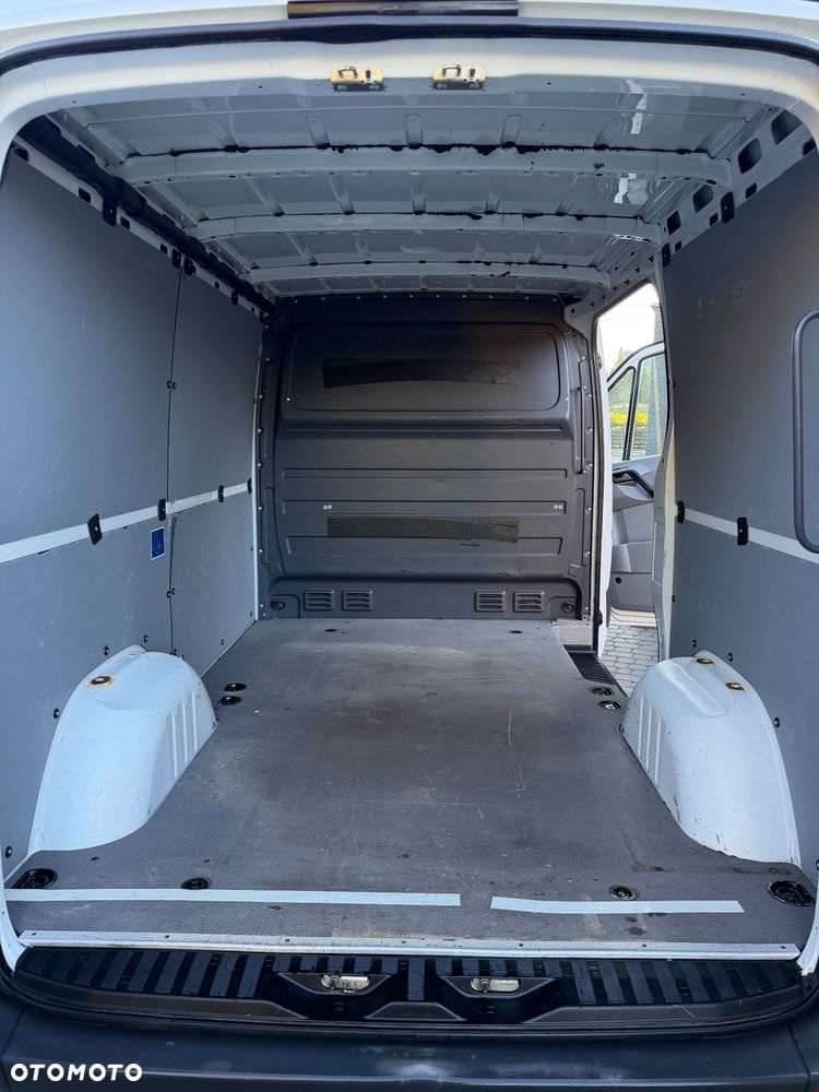 Mercedes-Benz Sprinter - 34