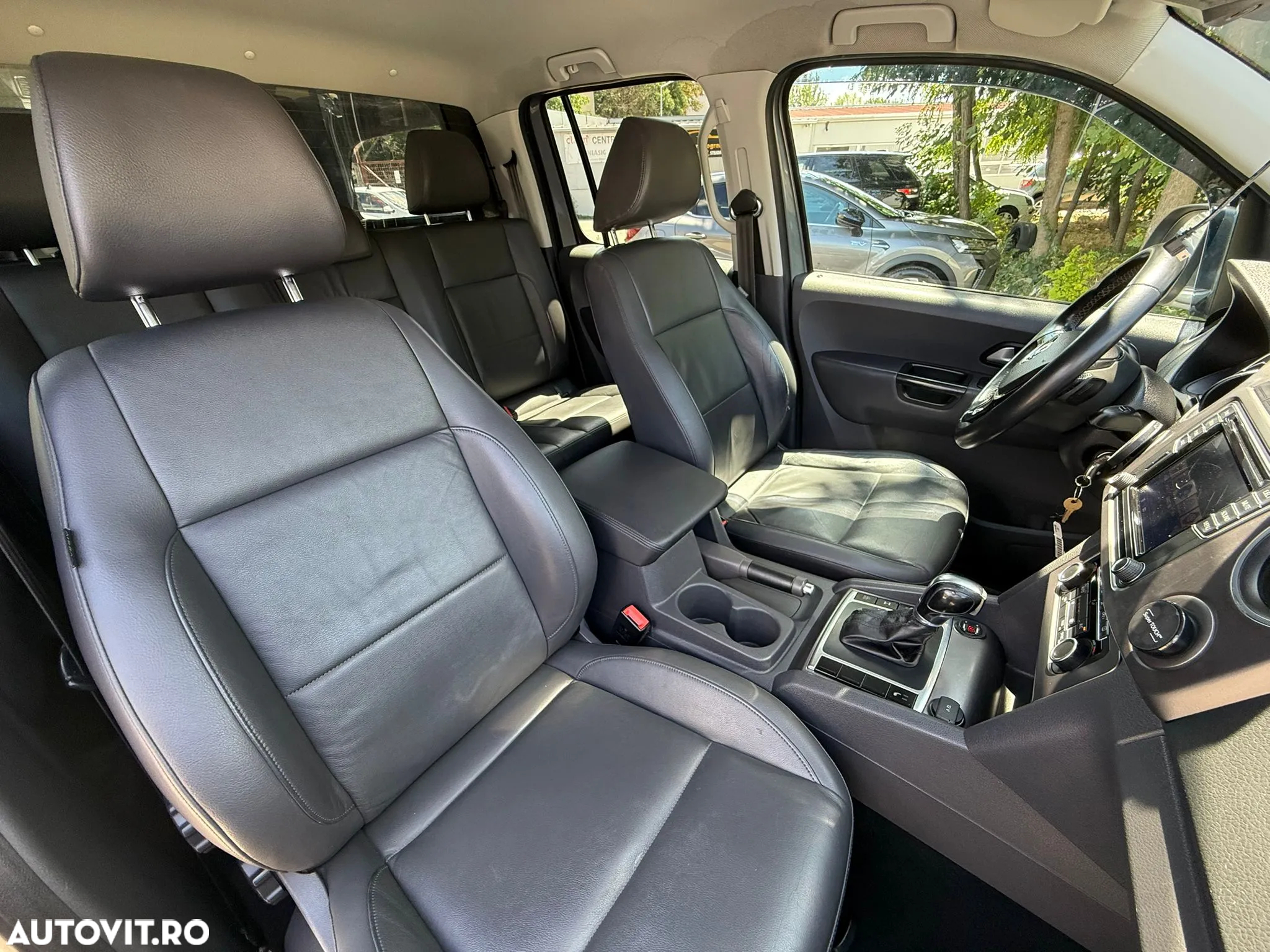 Volkswagen Amarok 2.0 BiDI 4x4 Cabina Dubla Highline Aut. - 4