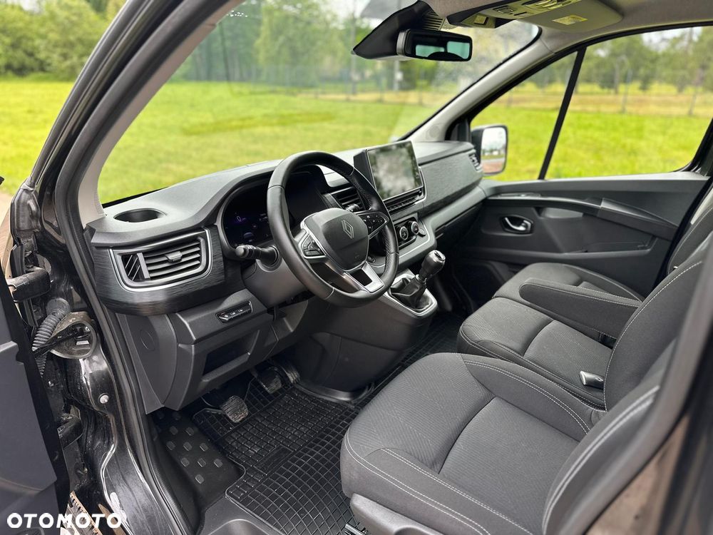 Renault Trafic - 9