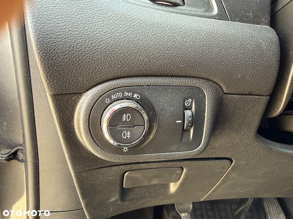 Opel Zafira Tourer 2.0 CDTI ecoFLEX Start/Stop Innovation - 19