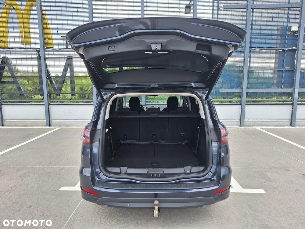Ford S-Max 2.0 EcoBlue Titanium - 12