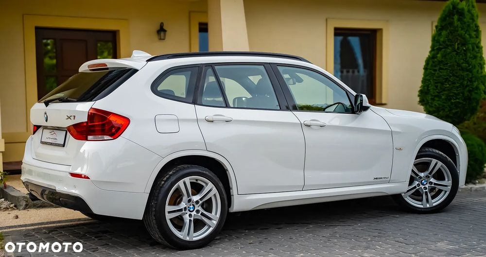 BMW X1 xDrive20d - 16